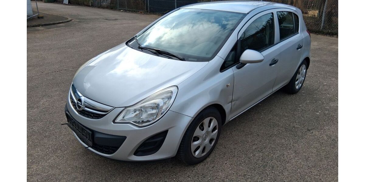 Opel Corsa 102.000 km 1.500 &euro; Bad Nauheim 61231