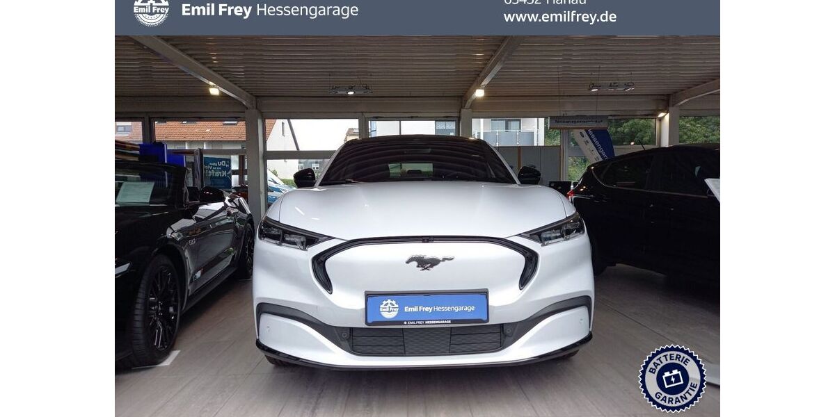 Ford Mustang Mach-E 9.300 km 41.990 &euro; Hanau 63452