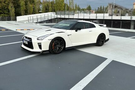 Nissan GT-R 45.452 km 149.000 &euro; Friedberg 61169