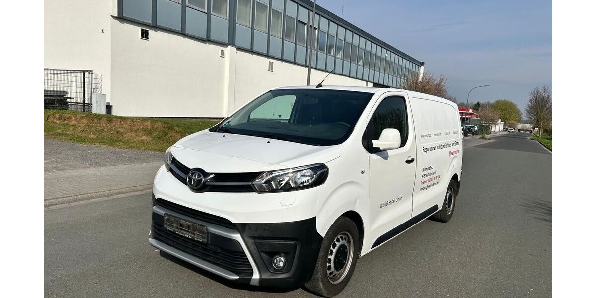 Toyota Proace (Verso) 215.000 km 7.319 &euro; Friedberg (Hessen) 61169