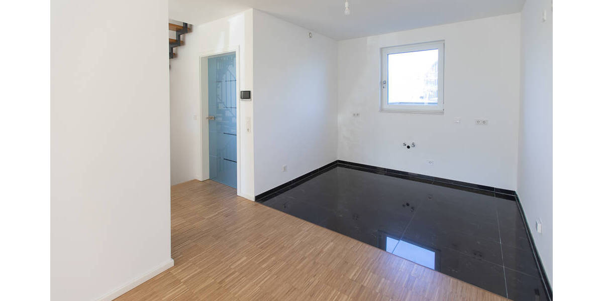 Reihenmittelhaus Bad Homburg Gonzenheim - 6 Zimmer, 169 m&sup2;, 1.100.000&euro; | Angebot:26542752