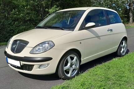 Lancia Ypsilon 158.654 km 3.200 &euro; Bergen-Enkheim 60388