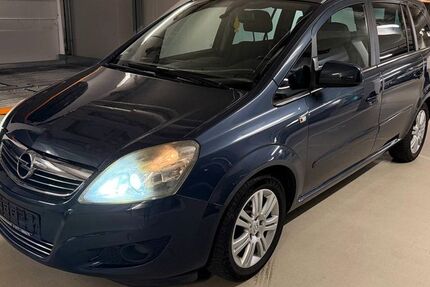 Opel Zafira 147.000 km 4.700 &euro; Frankfurt 60439