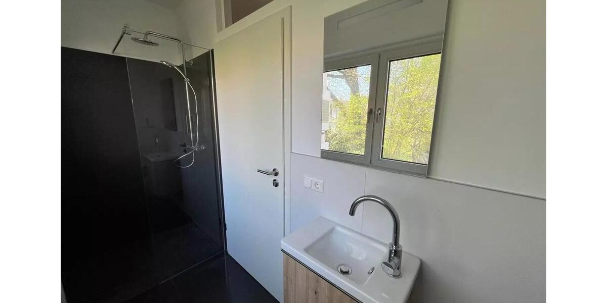 Hochparterre Bad Homburg vor der Höhe Gonzenheim - 5 Zimmer, 175 m&sup2;, 2.160&euro; | Angebot:25380898