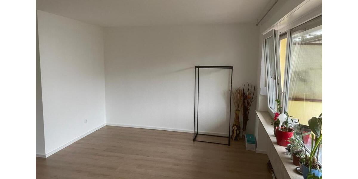 Etagenwohnung Offenbach am Main Bieber - 2 Zimmer, 60 m&sup2;, 670&euro; | Angebot:25886625