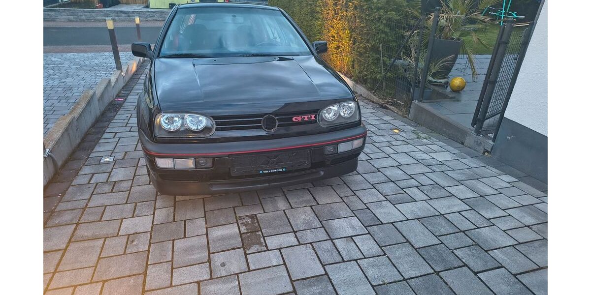 VW Golf 178.588 km 9.999 &euro; Wöllstadt 61206