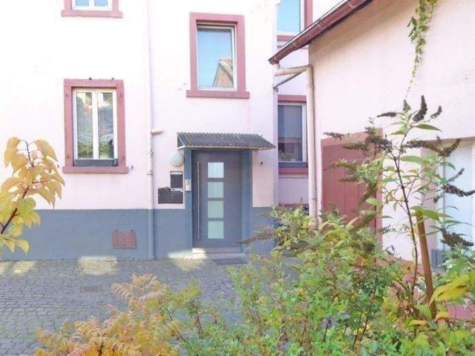 Mehrfamilienhaus, Wohnhaus Frankfurt am Main Seckbach - 1 Zimmer, 695.000&euro; | Angebot:25697060