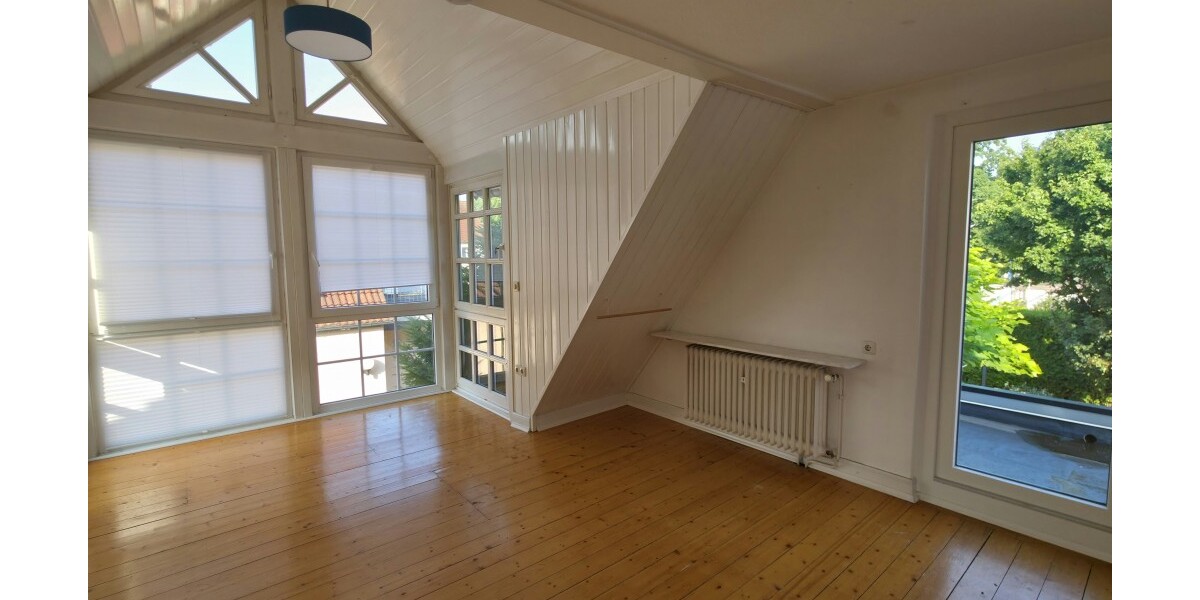 *Für die kleine Familie! Idyllisches Einfamilienhaus mit Atelier in begehrter Wohnlage von Hanau* - Einfamilienhaus Hanau Großauheim | Angebot:21987744