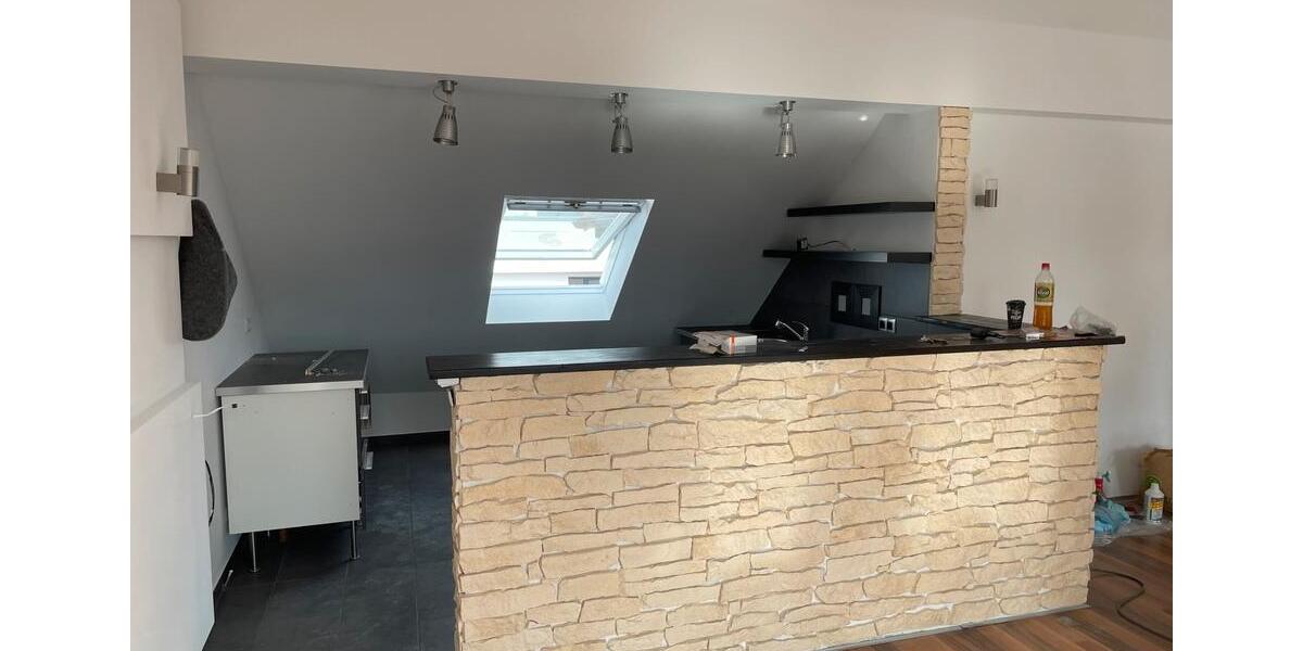 Dachgeschoßwohnung Gelnhausen - 2 Zimmer, 83 m&sup2;, 925&euro; | Angebot:25415642