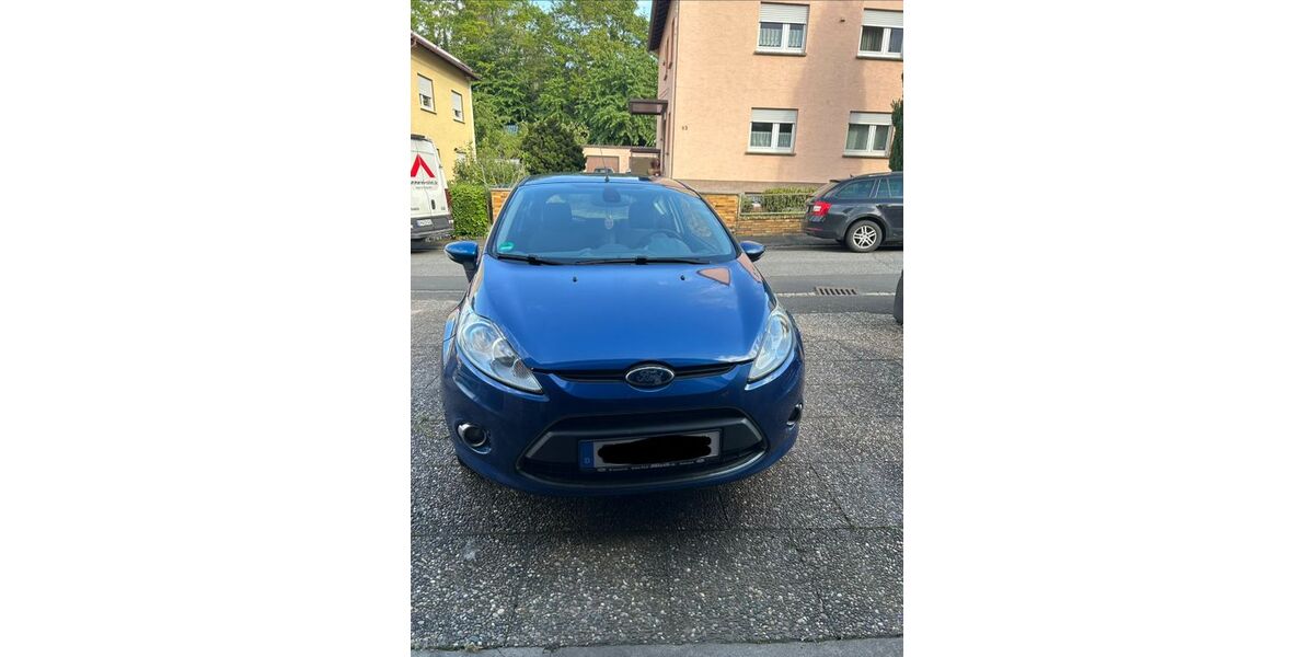 Ford Fiesta 145.647 km 3.600 &euro; Gelnhausen 63571