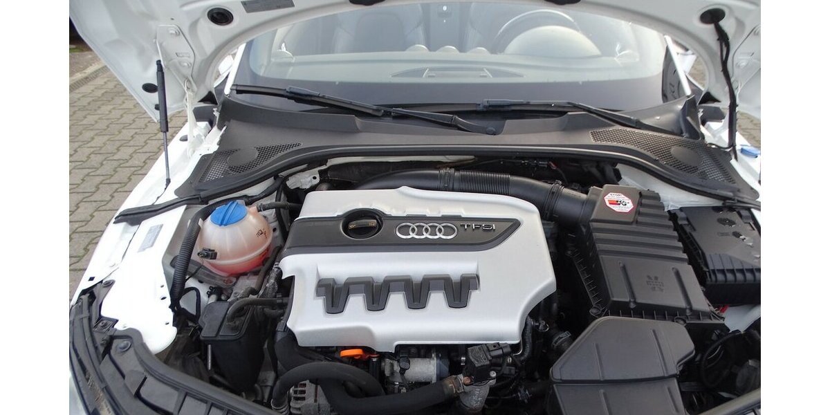 Audi TT 2.0 TFSI S Roadster quattro Klima, Navigation, 97.452 km 17.990 &euro; Rodgau 63110