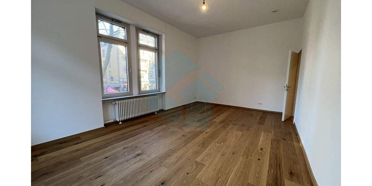 Etagenwohnung Frankfurt Sachsenhausen - 5 Zimmer, 160 m&sup2;, 3.000&euro; | Angebot:25734441
