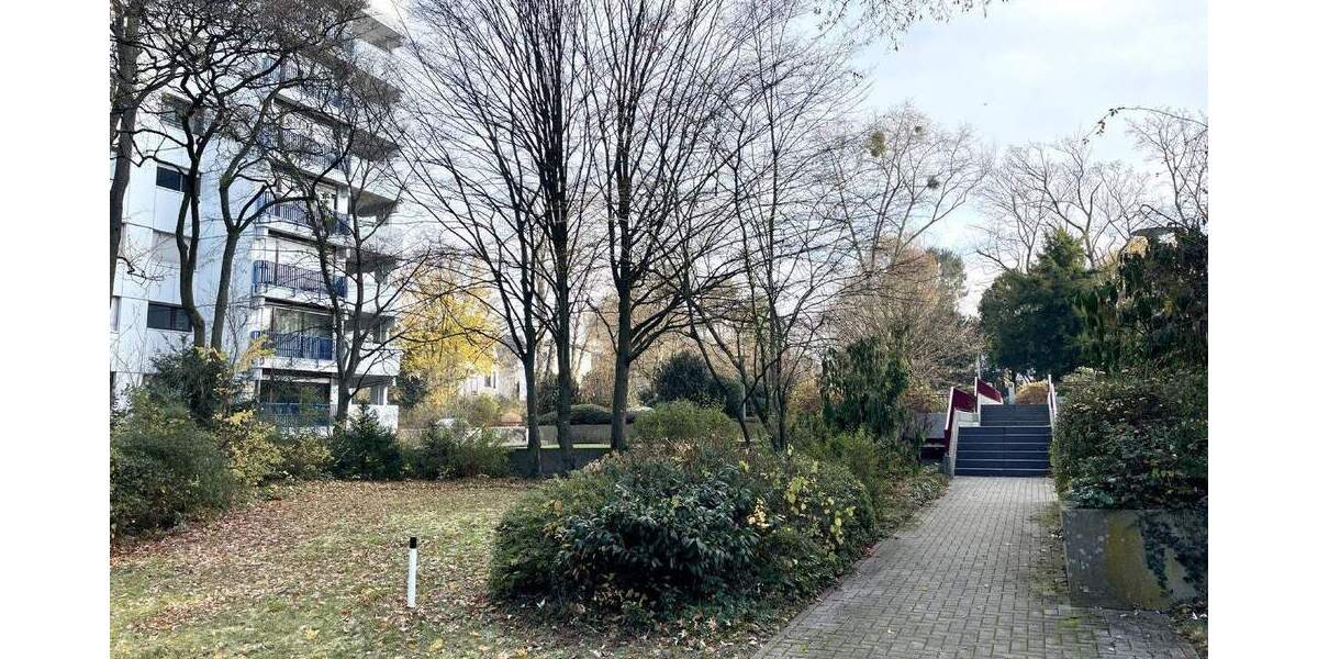 Etagenwohnung Frankfurt Eschersheim - 2 Zimmer, 71 m&sup2;, 339.000&euro; | Angebot:25744681