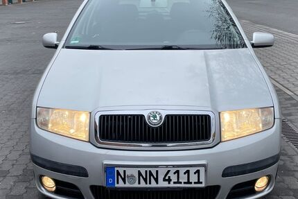 Skoda Fabia 150.000 km 1.799 &euro; Frankfurt am Main 60326