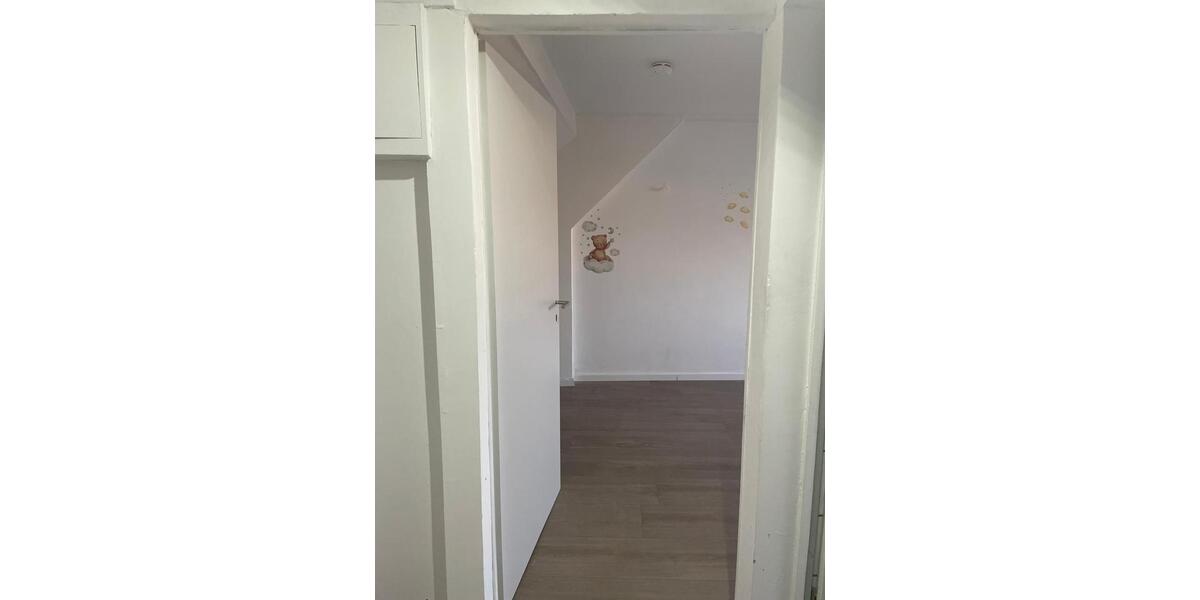 Dachgeschoßwohnung Mühlheim am Main - 3 Zimmer, 65 m&sup2;, 790&euro; | Angebot:25406596