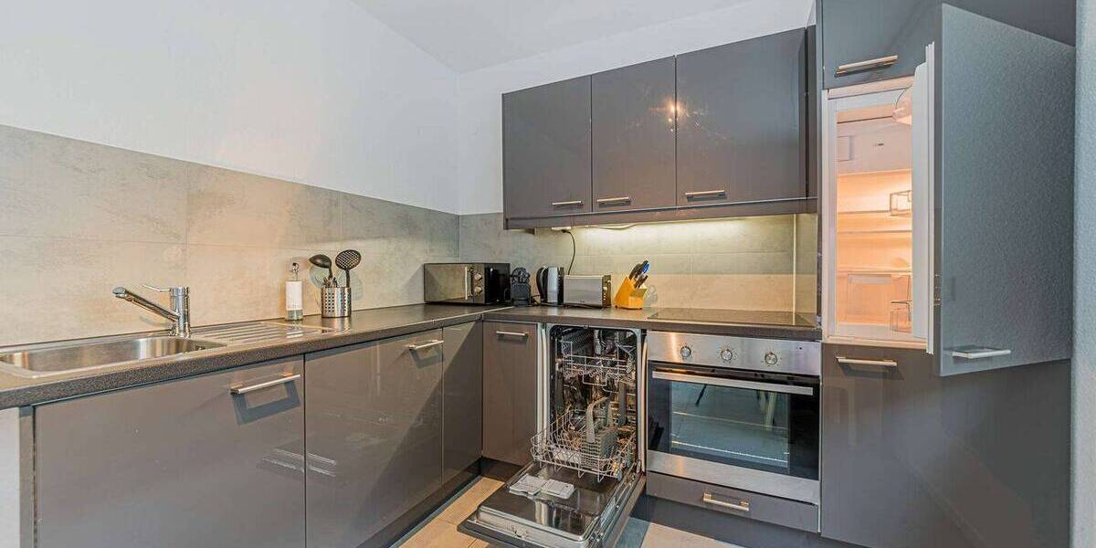 Etagenwohnung Frankfurt am Main Westend-Süd - 3 Zimmer, 92 m&sup2;, 3.740&euro; | Angebot:26819603
