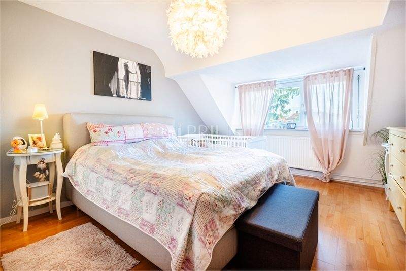Doppelhaushälfte rankfurt Fechenheim - 6 Zimmer, 140 m&sup2;, 630.000&euro; | Angebot:25897957