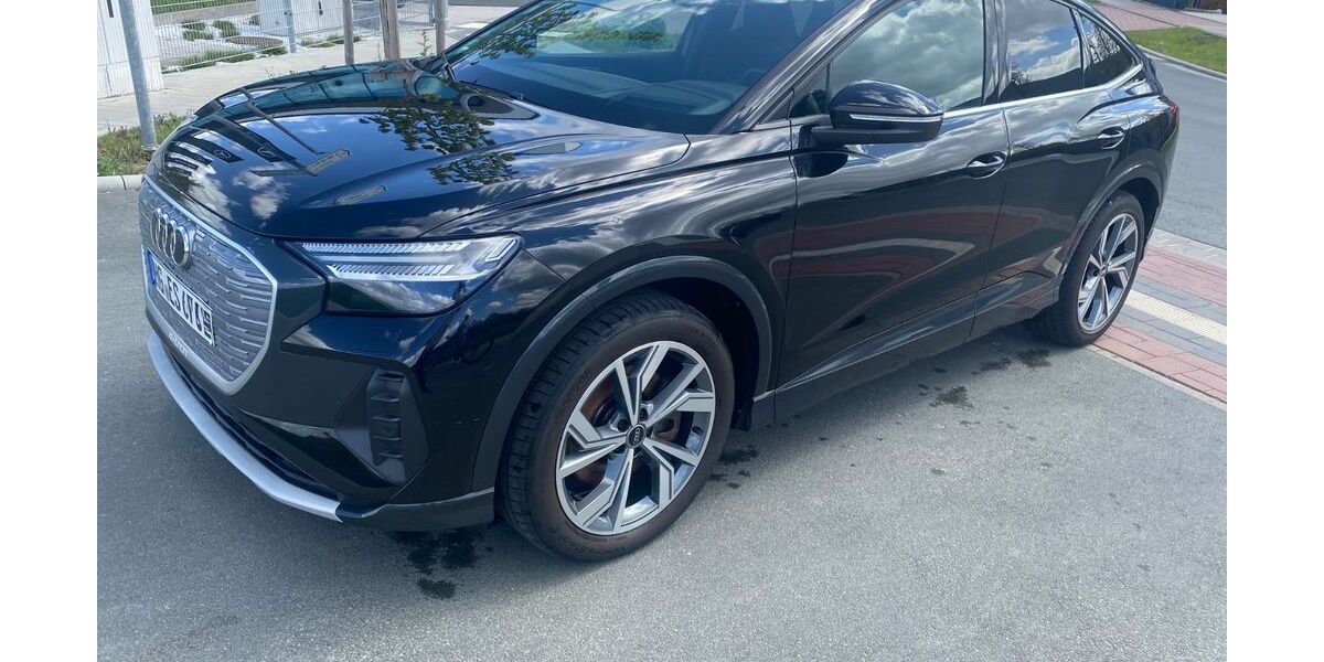 Audi Q4 e-tron 71.558 km 31.900 &euro; Bad Homburg 61348