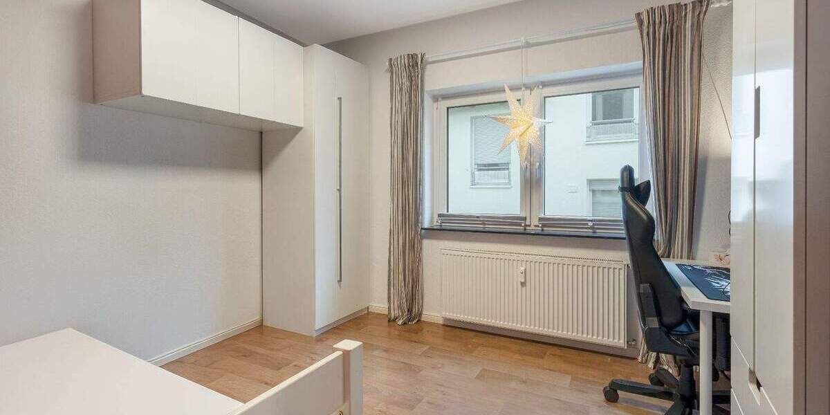 Mehrfamilienhaus, Wohnhaus Schwalbach am Taunus - 1 Zimmer, 295 m&sup2;, 1.249.000&euro; | Angebot:25687286