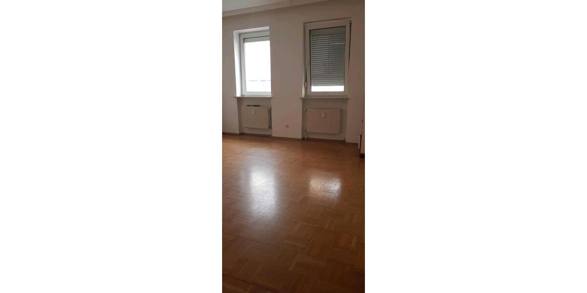 Mehrfamilienhaus, Wohnhaus Frankfurt am Main Bornheim - 17 Zimmer, 385 m&sup2;, 1.740.000&euro; | Angebot:25803837