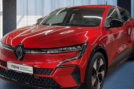 Renault Megane E-TECH 44.822 km 25.480 &euro; Frankfurt / Main 60314