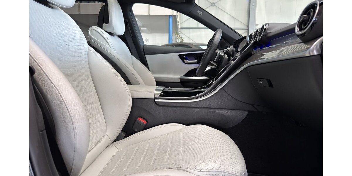 Mercedes-Benz C 300 T e AMG DISTRONIC-PANORAMA-AHK-DC LADEN-18 28.431 km 46.998 &euro; Groß-Umstadt 64823