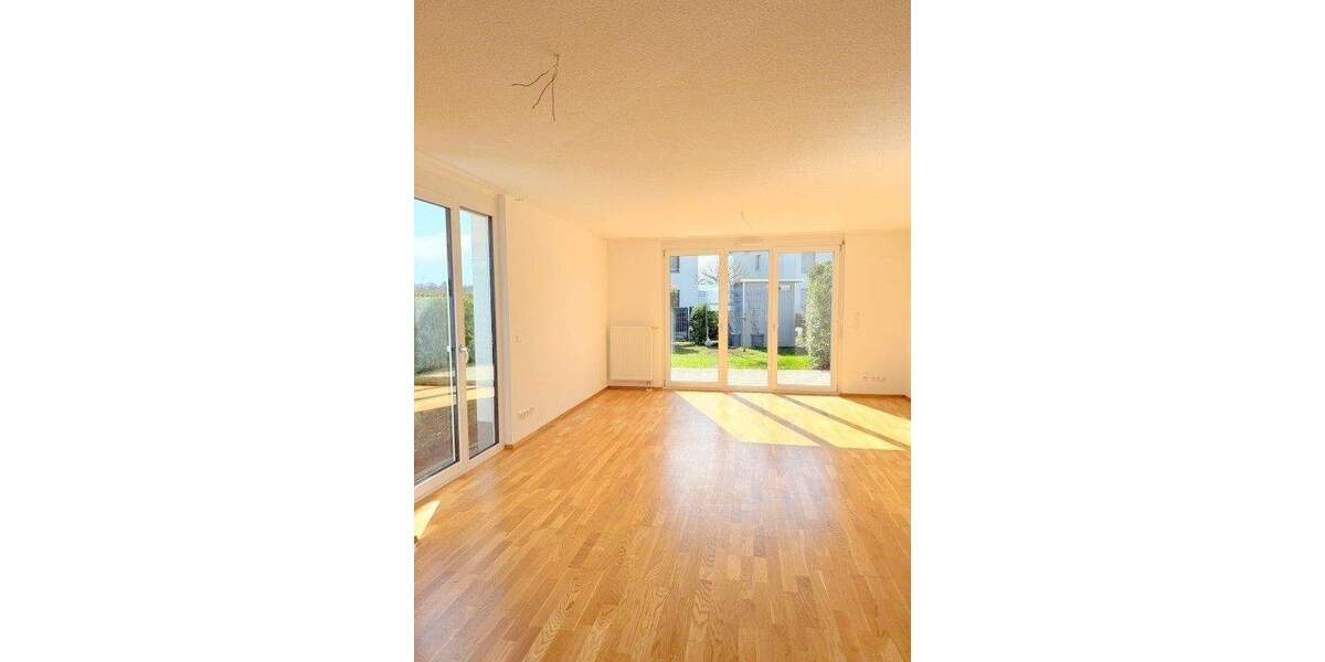 Reihenendhaus Frankfurt am Main Harheim - 5 Zimmer, 156 m&sup2;, 2.600&euro; | Angebot:25768507