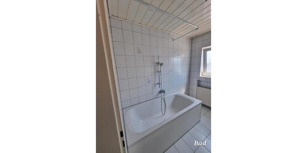 Etagenwohnung Nidderau - 3 Zimmer, 107 m&sup2;, 1.200&euro; | Angebot:26400682