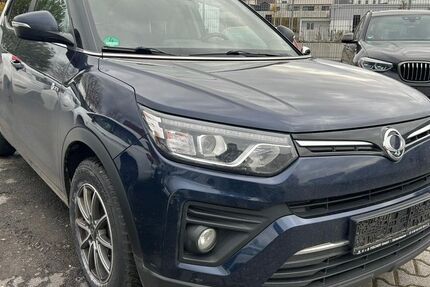 SsangYong Tivoli 125.000 km 9.999 &euro; Büdingen 63654