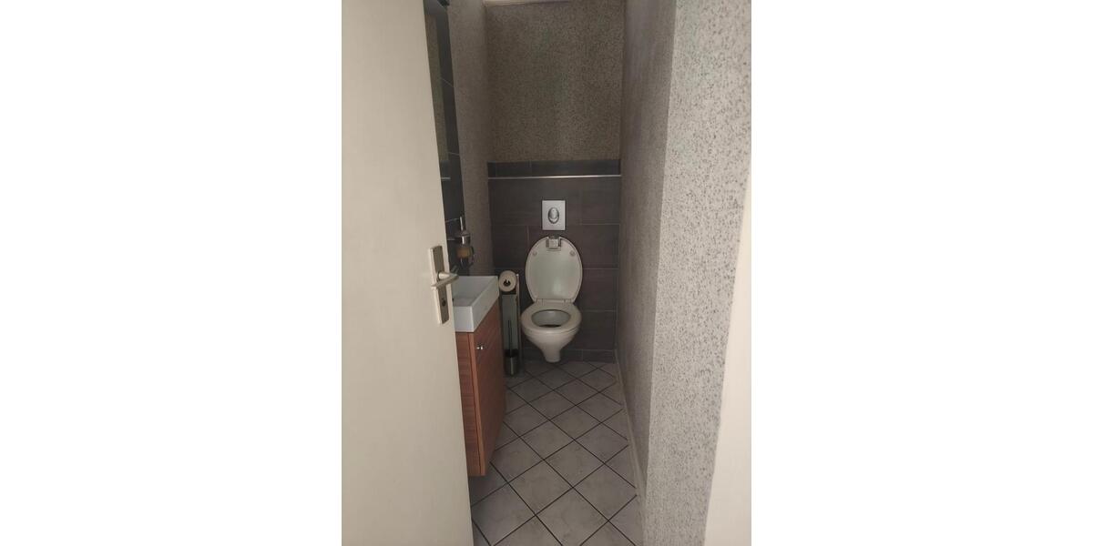 Etagenwohnung Frankfurt am Main Niederrad - 4 Zimmer, 98 m&sup2;, 370.000&euro; | Angebot:26974450