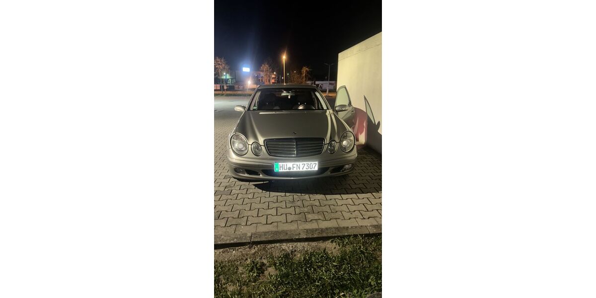 Mercedes-Benz E 200 299.000 km 3.400 &euro; Hanau 63452
