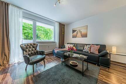 Zimmer Frankfurt Westend Süd - 2 Zimmer, 1.790&euro; | Angebot:24728002