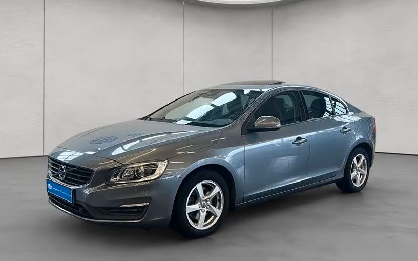 Volvo S60 88.200 km 19.900 &euro; Frankfurt am Main 60388