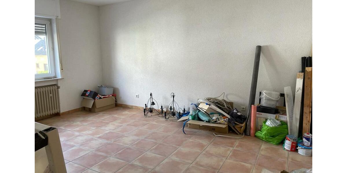 Etagenwohnung Eppertshausen - 3.5 Zimmer, 92 m&sup2;, 1.200&euro; | Angebot:25224560