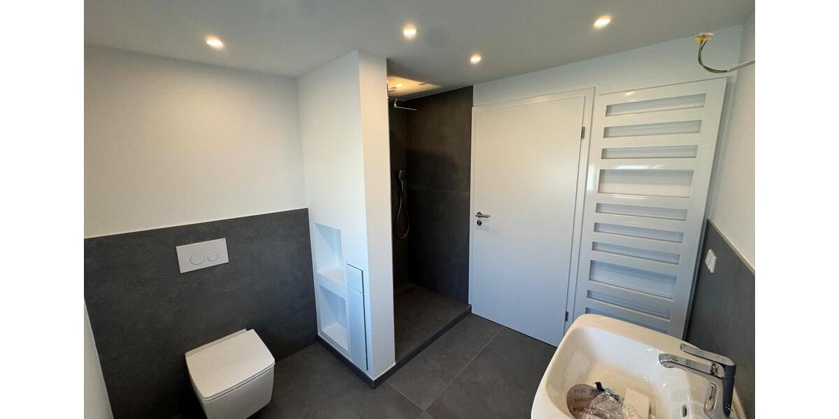 Dachgeschoßwohnung Bad Soden am Taunus - 3 Zimmer, 75 m&sup2;, 1.500&euro; | Angebot:27564882