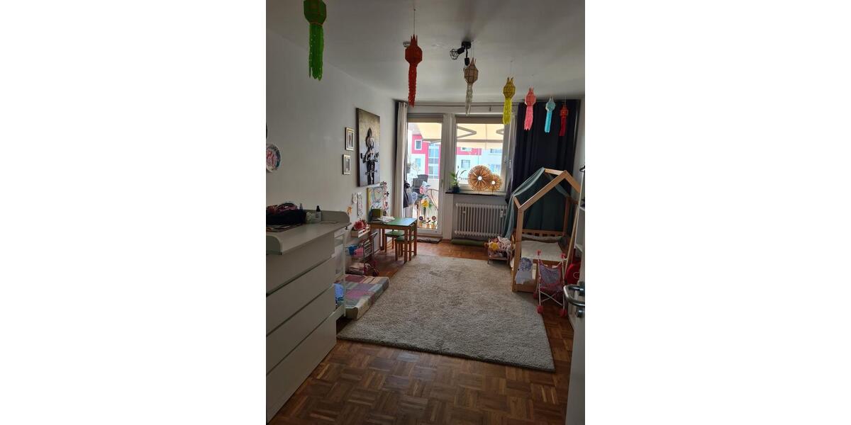 Maisonettenwohnung Frankfurt am Main Sachsenhausen Süd - 4 Zimmer, 77 m&sup2;, 1.230&euro; | Angebot:25930121