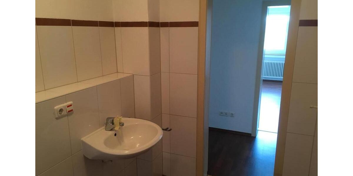 Etagenwohnung Aschaffenburg Damm - 5 Zimmer, 94 m&sup2;, 284.000&euro; | Angebot:25993325