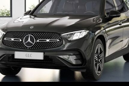 Mercedes-Benz GLC 300 9.900 km 64.450 &euro; Frankfurt 60599