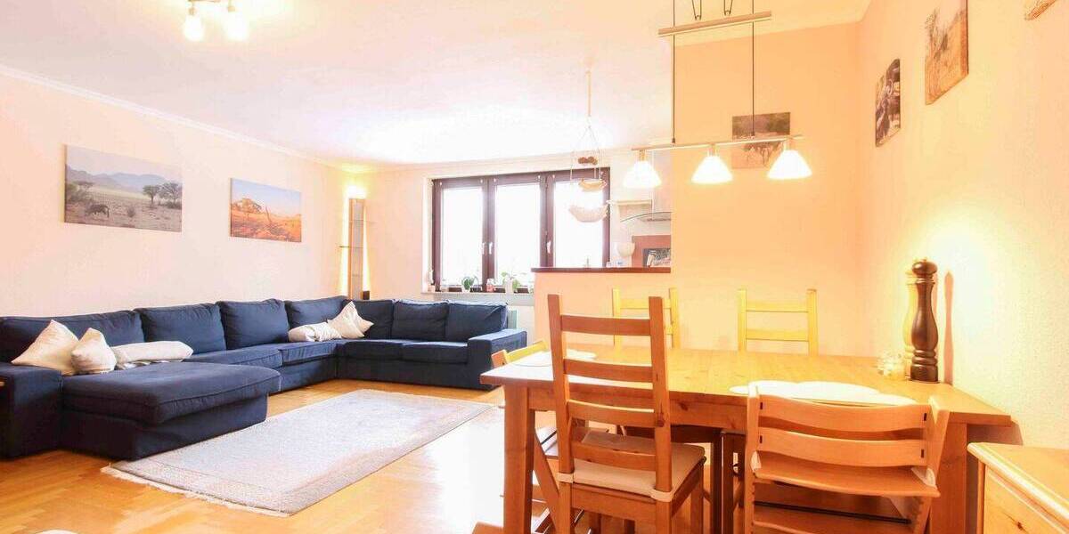 Etagenwohnung Gelnhausen - 3 Zimmer, 91 m&sup2;, 299.000&euro; | Angebot:26596126