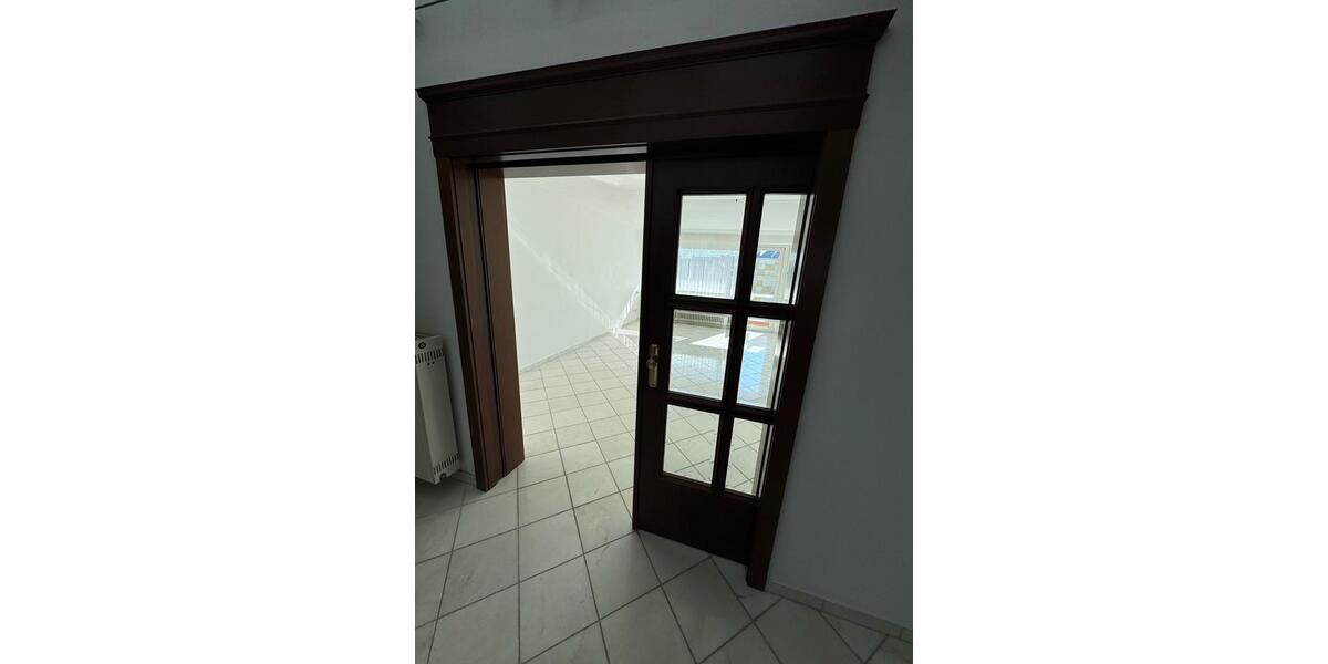 Maisonettenwohnung Dietzenbach - 6 Zimmer, 182 m&sup2;, 2.950&euro; | Angebot:19980319