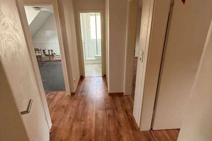 Zimmer Frankfurt am Main Oberrad - 3 Zimmer, 1.210&euro; | Angebot:25531904