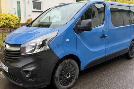 Opel Vivaro 215.000 km 12.900 &euro; Linsengericht 63589