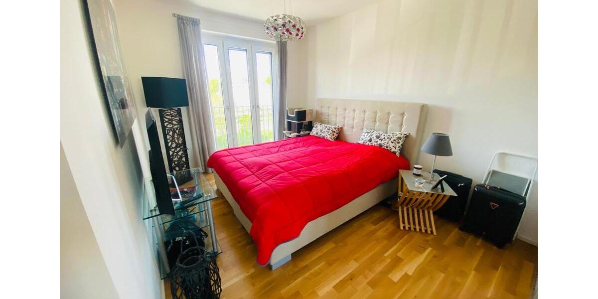 Etagenwohnung Frankfurt am Main Ostend - 3 Zimmer, 91 m&sup2;, 1.900&euro; | Angebot:26462638