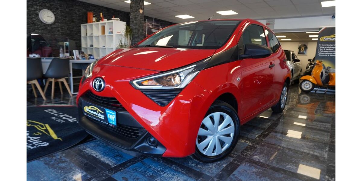 Toyota Aygo (X) 51.128 km 9.450 &euro; Mühlheim am Main nähe Frankfurt 63165