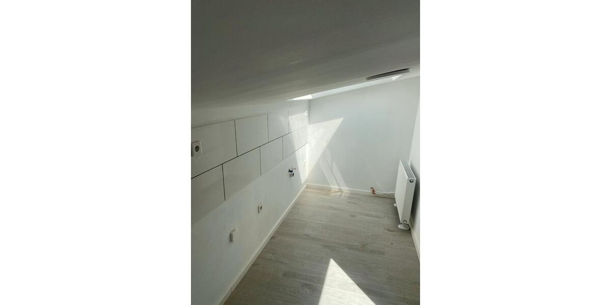 Dachgeschoßwohnung Gelnhausen - 1 Zimmer, 45 m&sup2;, 700&euro; | Angebot:26473328