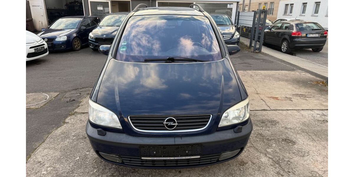 Opel Zafira 195.000 km 2.200 &euro; Hanau 63450