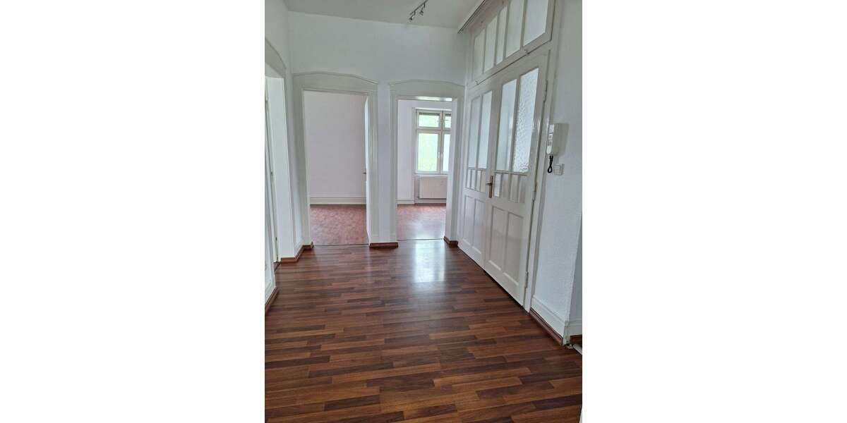 Etagenwohnung Bad Homburg Gonzenheim - 3 Zimmer, 90 m&sup2;, 1.230&euro; | Angebot:27708286