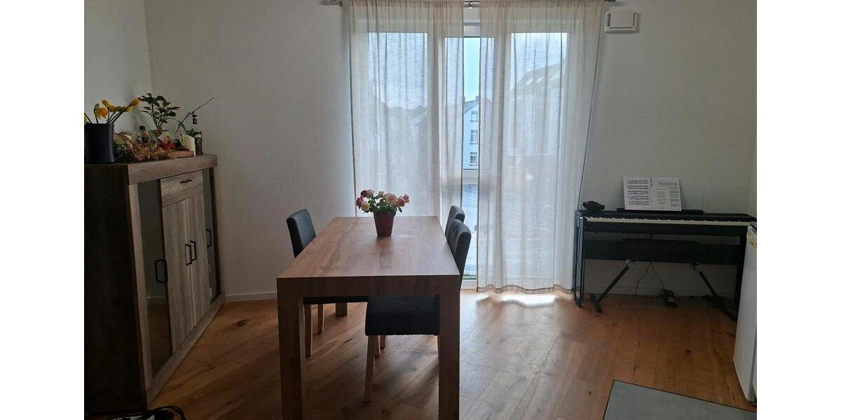 Etagenwohnung Bad Homburg vor der Höhe Berliner Siedlung/Gartenfeld - 3 Zimmer, 85 m&sup2;, 1.750&euro; | Angebot:25098056