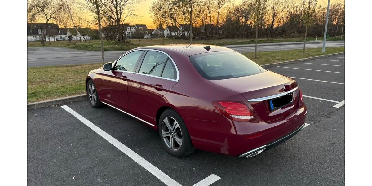 Mercedes-Benz E 200 313.310 km 12.300 &euro; Obertshausen 63179