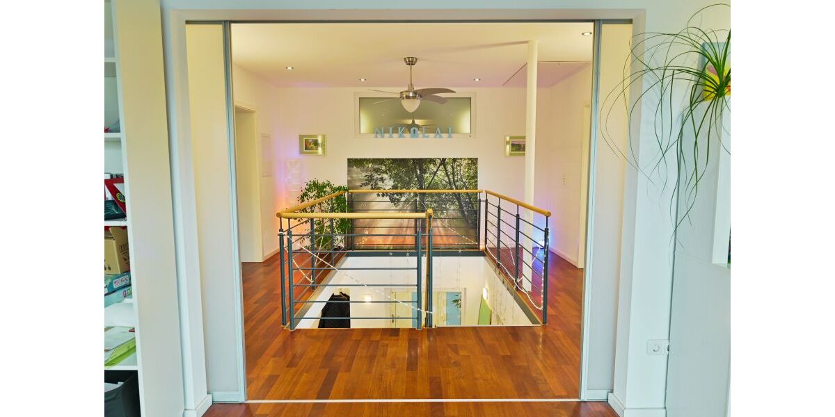 Provisionsfrei* Wunderschönes Architektenhaus mit Einliegerwohnung - Einfamilienhaus Babenhausen | Angebot:27572812